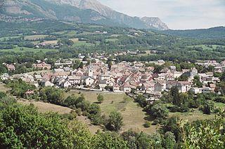 Saint-Bonnet-en-Champsaur - Immobilier - CENTURY 21 Interalpes – vue générale 